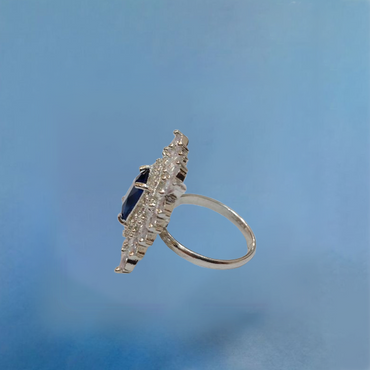 Chichify Median AD Blue Square Ring
