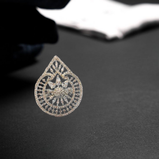 Chichify Reen White AD adjustable Ring