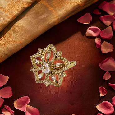 Chichify White sunflower Golden adjustable Ring