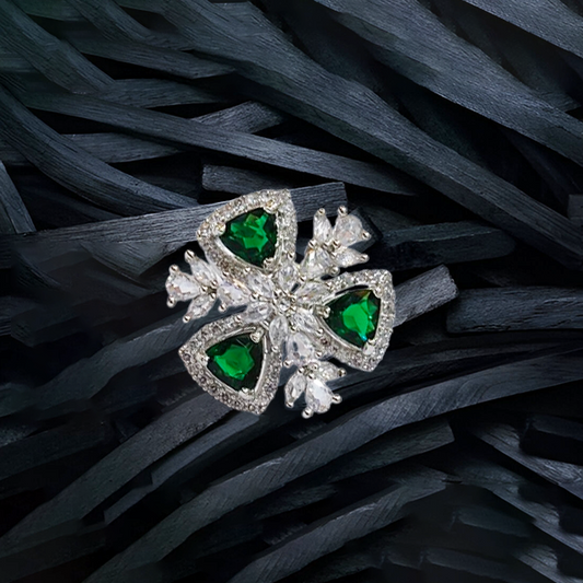 Chichify AD Green Cubic Zirconia Adjustable Ring