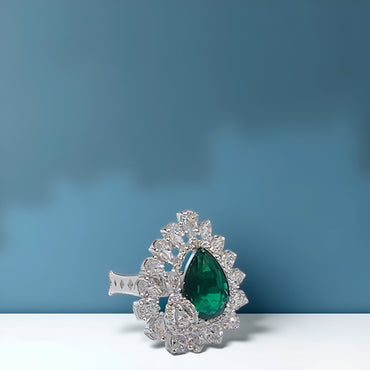 Chichify Green Zirconia adjustable Ring