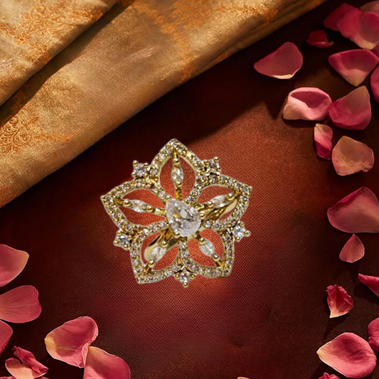 Chichify White sunflower Golden adjustable Ring