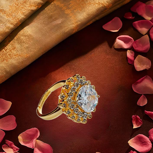 Chichify Cluster Cocktail Golden AD Adjustable ring