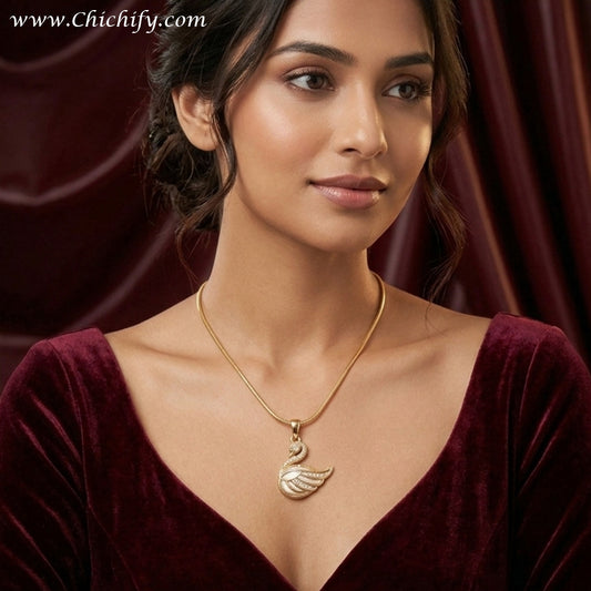 Grace Swan Anti-Tarnish Pendant Necklace