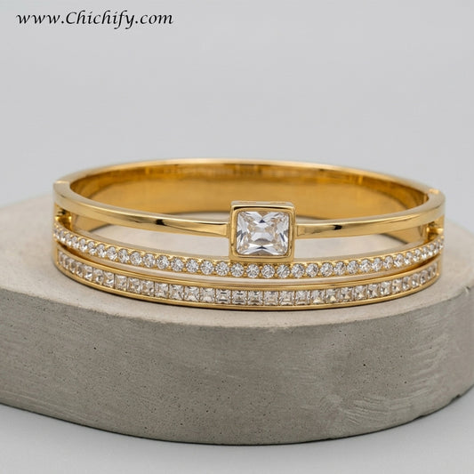Regal Solitaire American Diamond Bangle