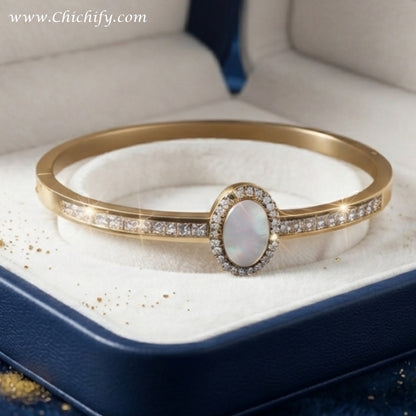 Luna Pearl Halo Luxe Bracelet