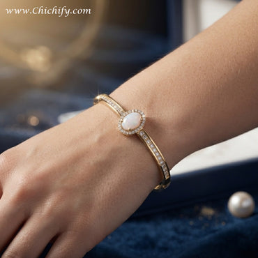 Luna Pearl Halo Luxe Bracelet