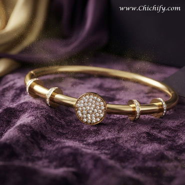 Celestial Spark Disc Gold Bracelet