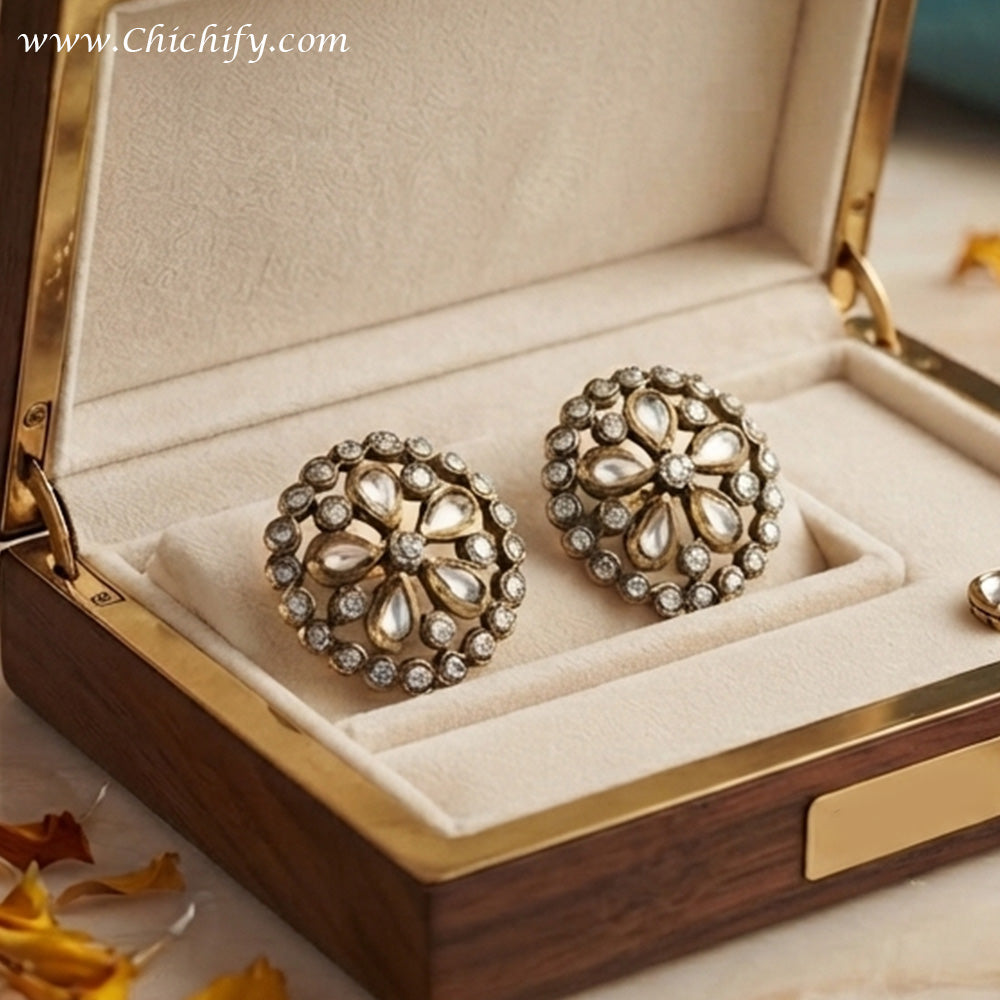 Antique Kundan Floral Halo Stud Earrings