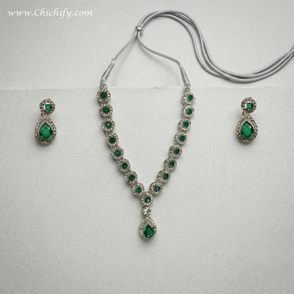 Chichify Green Stone Necklace Set for Women