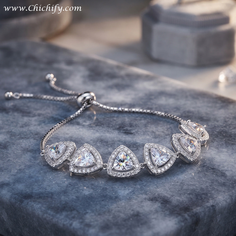 Elegant Heart-Shaped American Diamond (AD) Bracelet