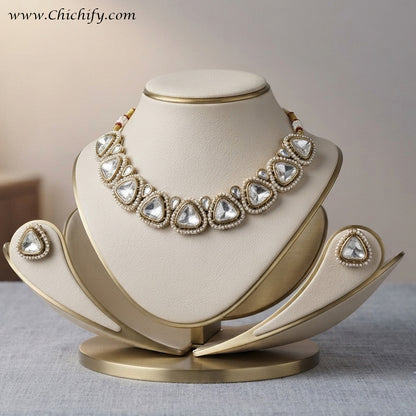 Elegant Kundan Triangle-Cut Necklace Set with Matching Earrings