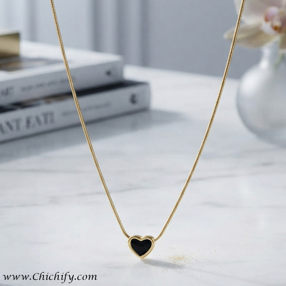 Black Heart Minimalist Stainless Steel Anti-Tarnish Necklace