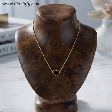 Black Heart Minimalist Stainless Steel Anti-Tarnish Necklace