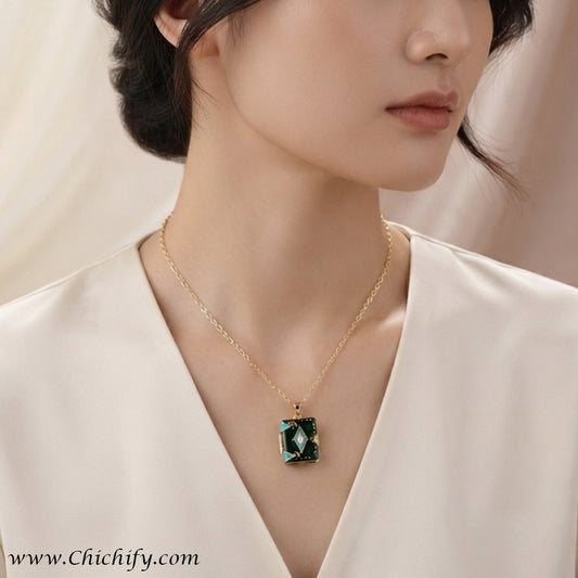 Emerald Green Vintage Book Pendant – Stainless Steel Anti-Tarnish Necklace