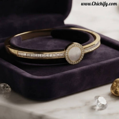 Luna Pearl Halo Gold-Plated Bracelet