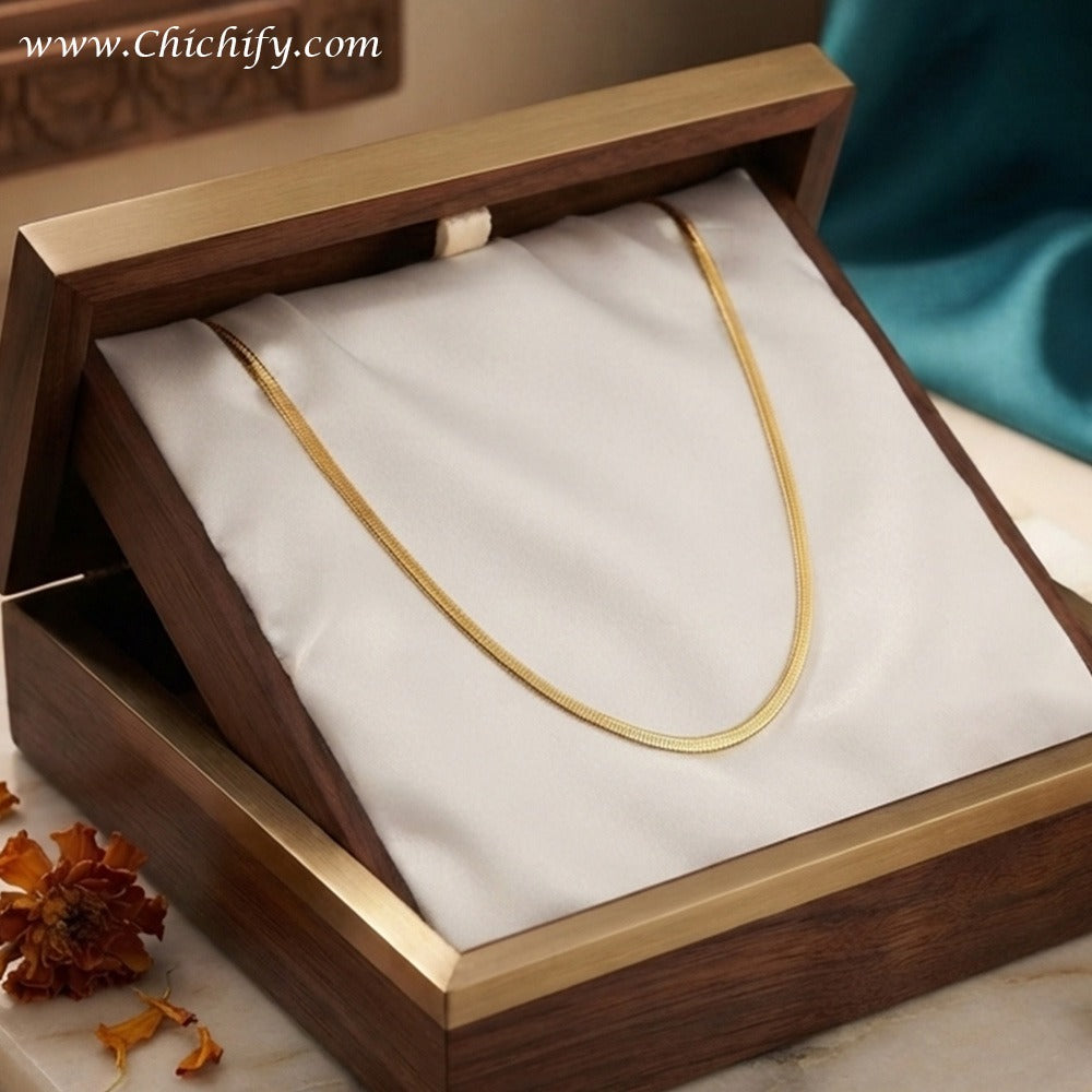 Golden Designer Snake Chain (Sleek Design)